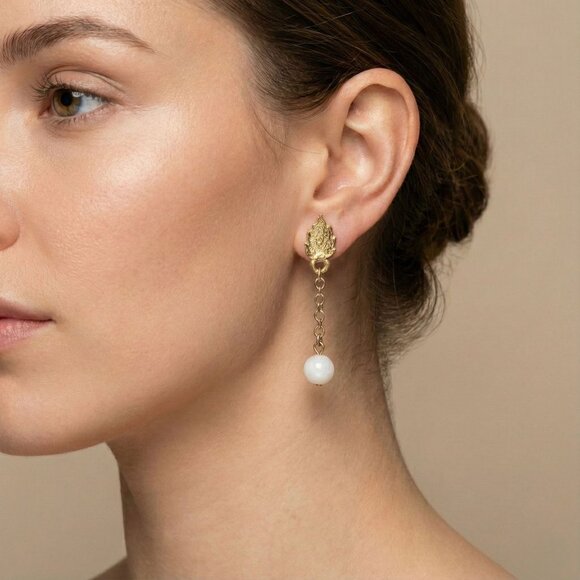 Vintage Gold Tone Drop Earrings With White Bead Dangle Ball Design Retro Jewelry - Picture 3 of 8